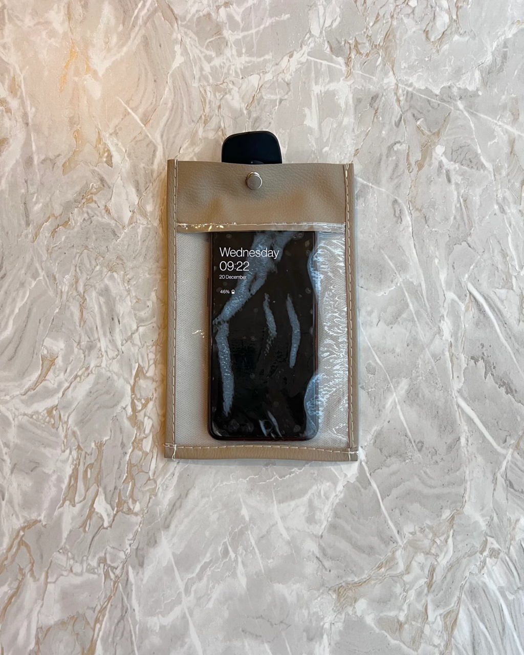 Pochette de protection pour caméra de téléphone Création Oriental, pack complet, étui en tissu avec fermeture sécurisée.
