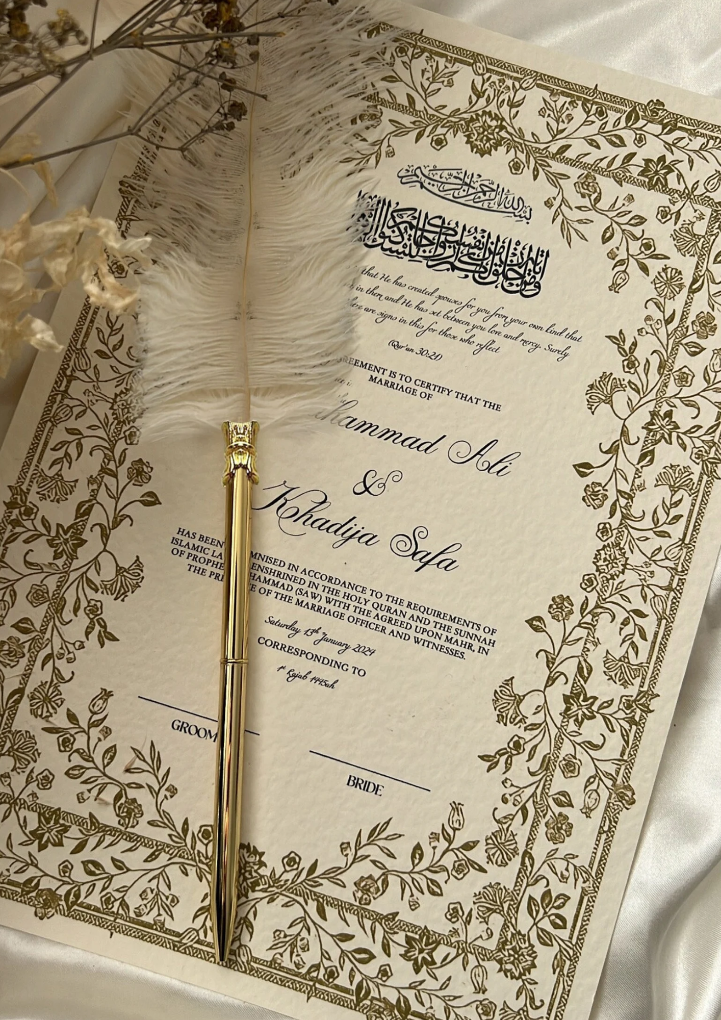 Certificat de mariage Meriam de la marque Création Oriental, avec détails calligraphiés et décorations traditionnelles.