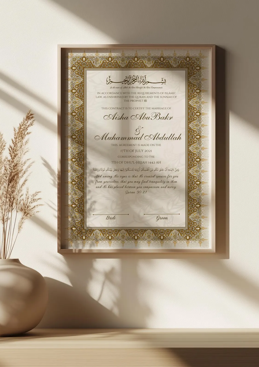 Certificat de mariage Lyndia de Création Oriental, document officiel avec motifs or et texte en français.
